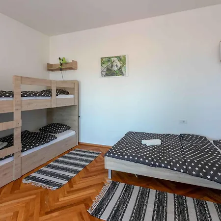 Feriehus In 41691 Crikvenica